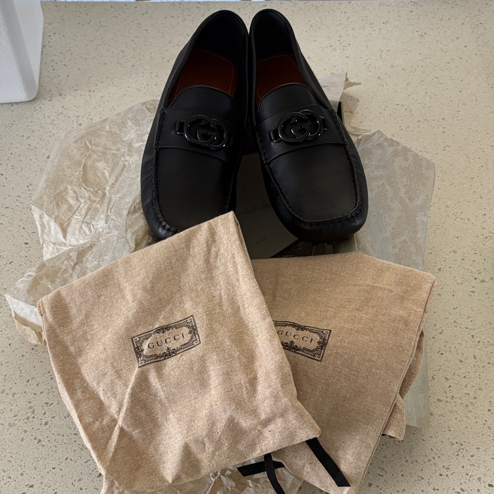 Gucci Black Leather Slip-On Loafers